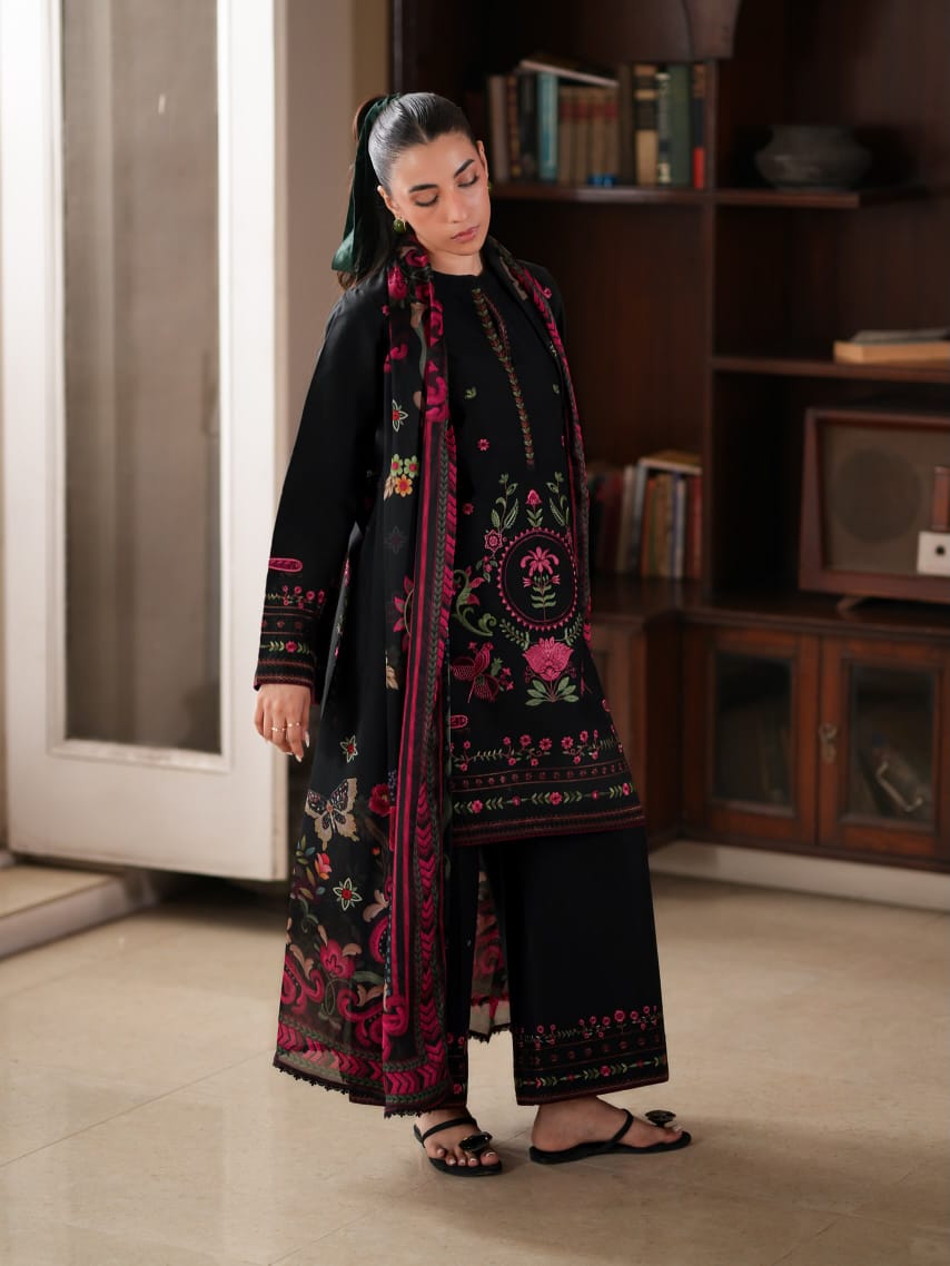 Gul-e-Siyah (3-Piece Embroidered Premium Cotton Suit)