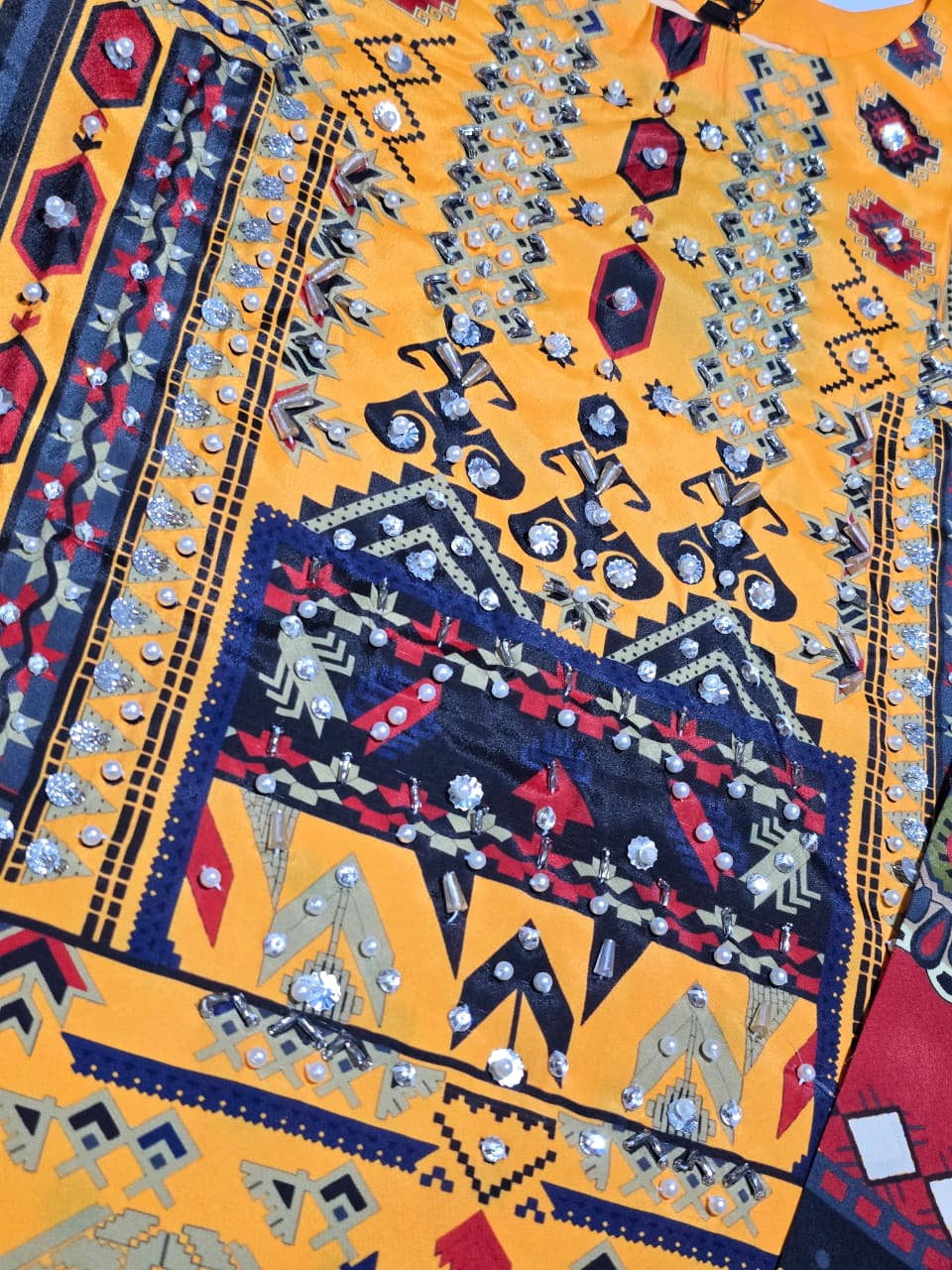 ZarPosh ( 3 Piece Silk Printed Suite )
